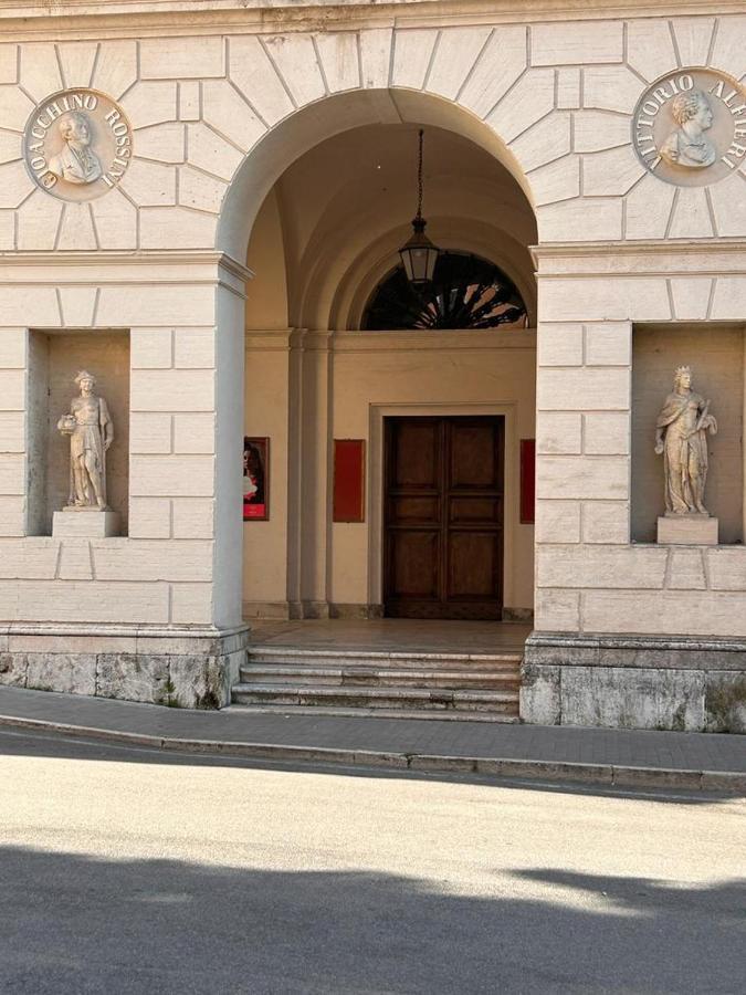 Vicoli E Arte Spoleto Apartment Ngoại thất bức ảnh
