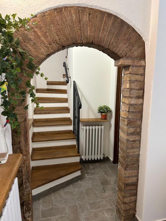 Vicoli E Arte Spoleto Apartment Ngoại thất bức ảnh