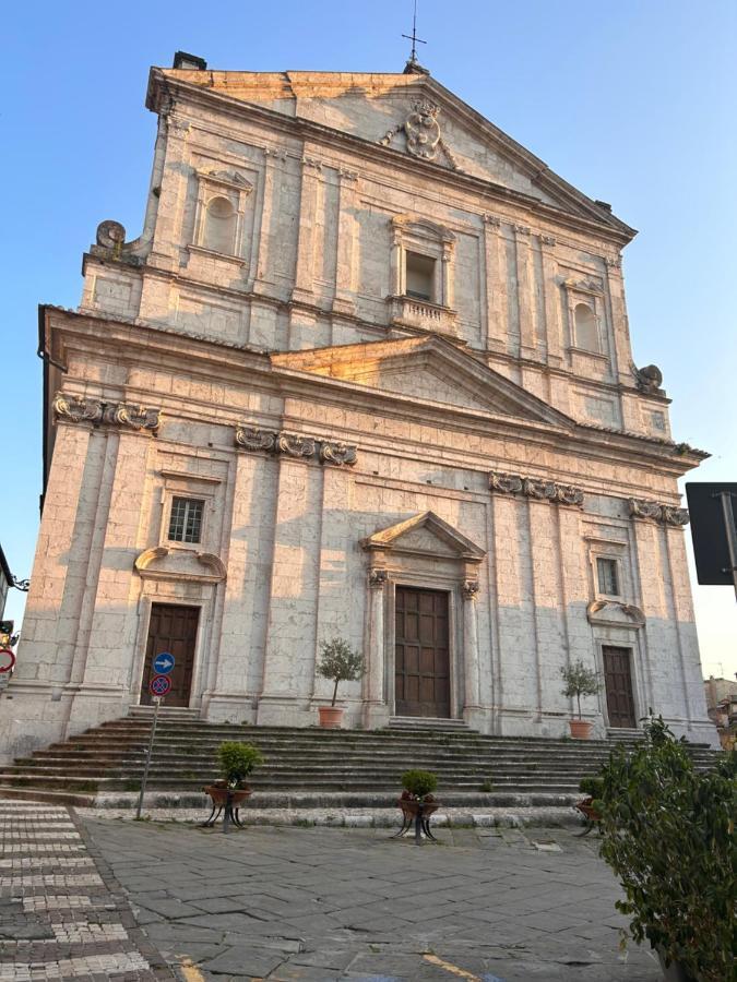 Vicoli E Arte Spoleto Apartment Ngoại thất bức ảnh