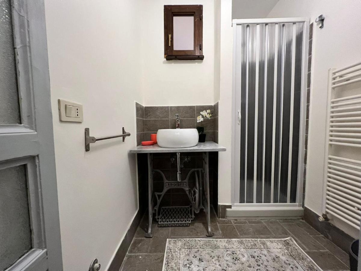 Vicoli E Arte Spoleto Apartment Ngoại thất bức ảnh